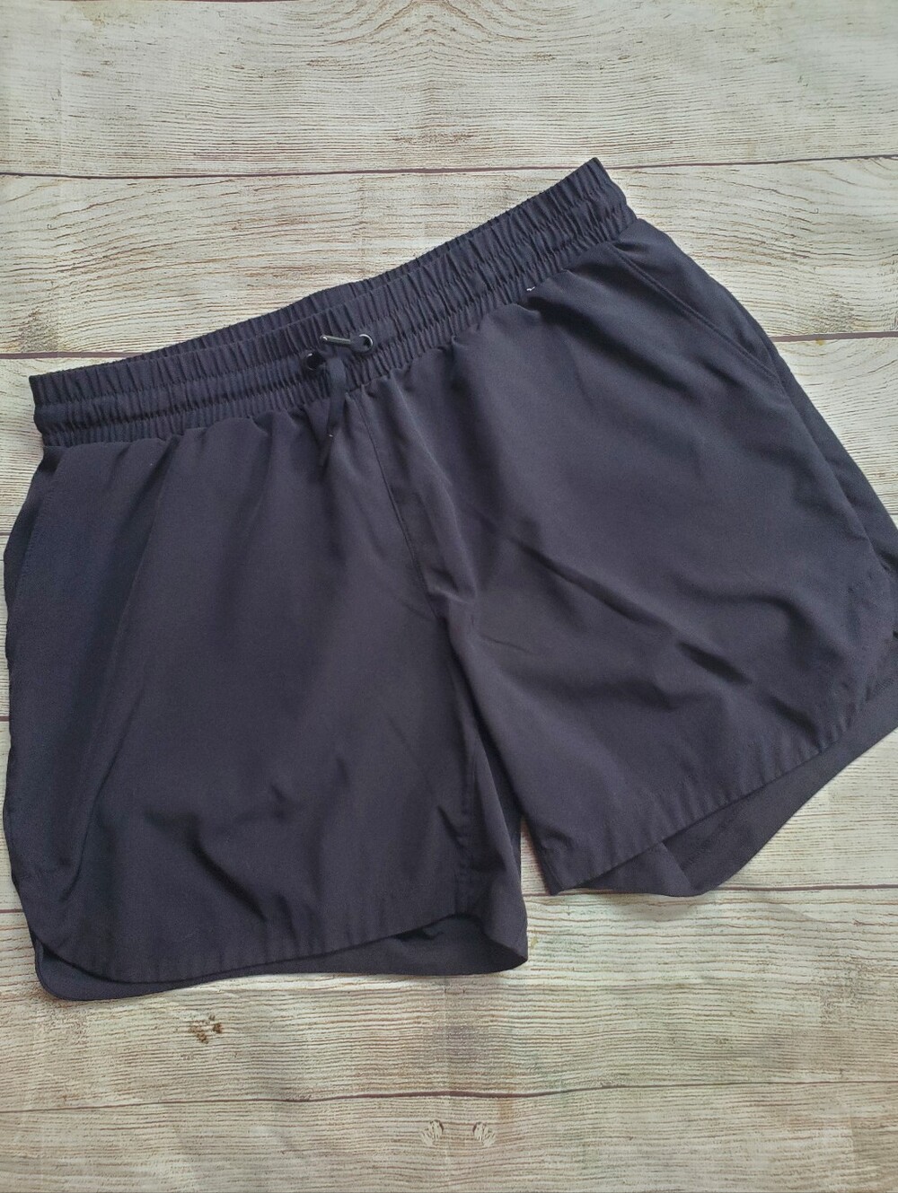 Mondetta Performance+Luxury Shorts-black